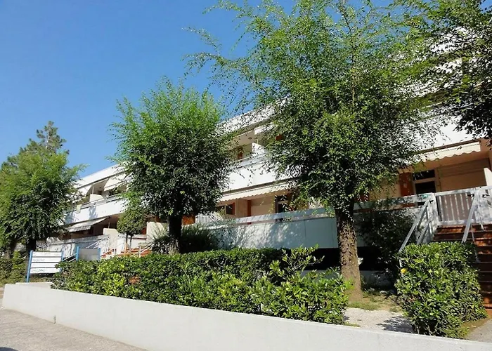 Duplex With Parking In